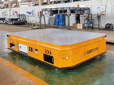 Batteridriven multidirektionell överföringsvagn
