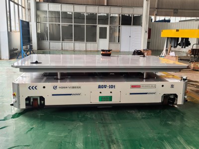AGV (Automated Guided Vehicle) Automatiserad transportvagn