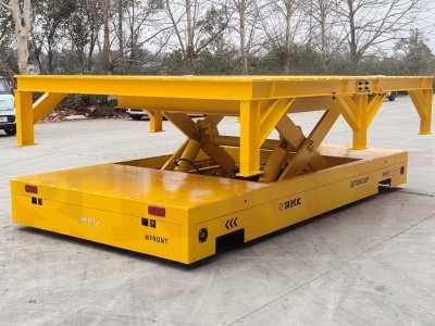 10 ton spårlös transfervagn med 800 mm lyft